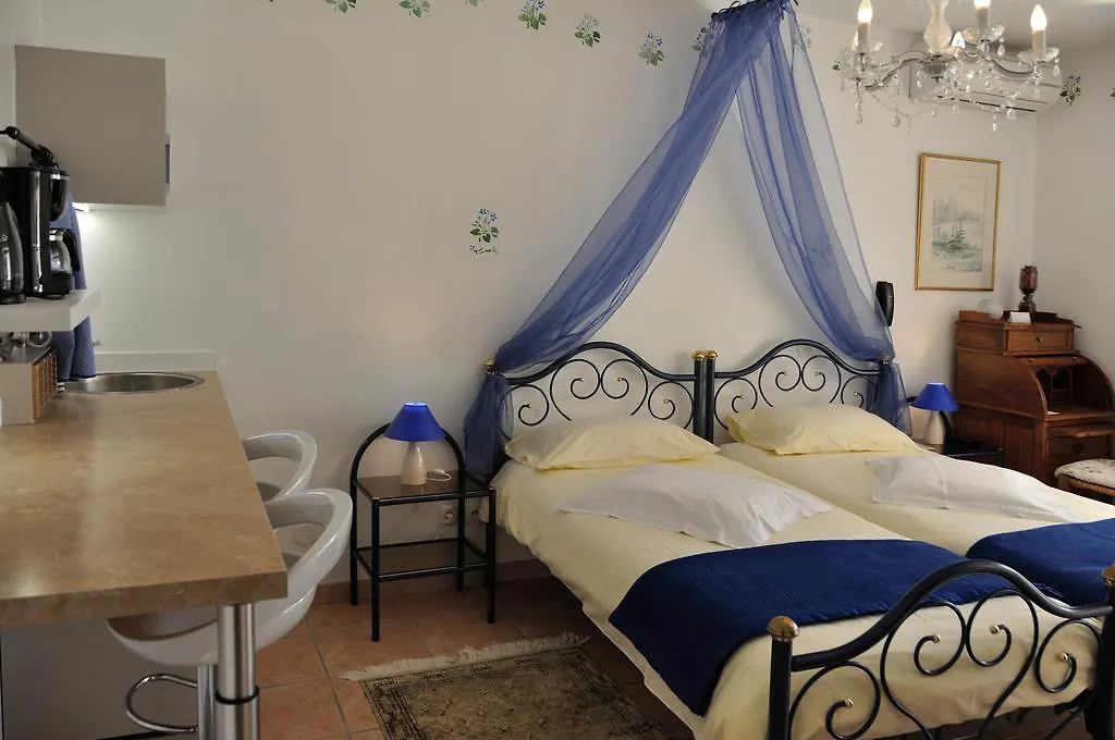 Hotel Appart'Hotel Villa Elaia Puyméras