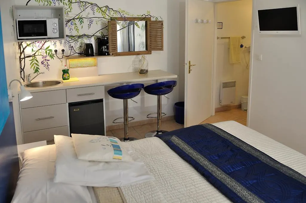 Appart'Hotel Villa Elaia Puyméras Francia
