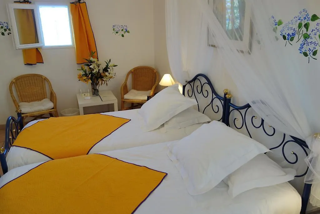 Appart'Hotel Villa Elaia Puyméras Hotel