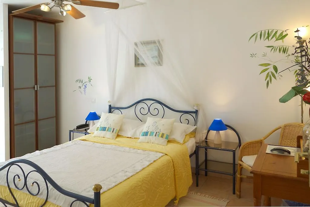 Hotel Appart'Hotel Villa Elaia Puyméras