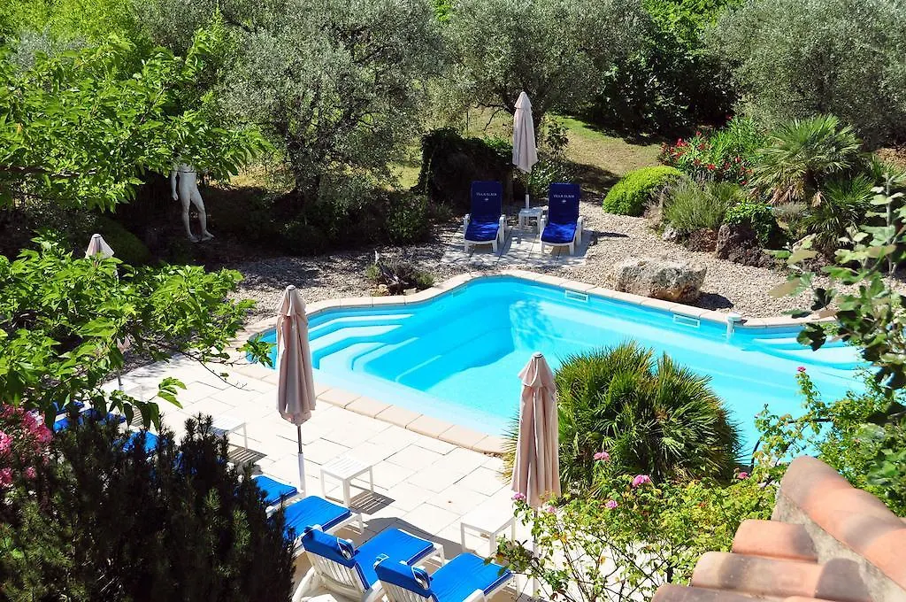 *** Hotel Appart'Hotel Villa Elaia Puyméras Francia